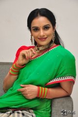 Shwetha Menon at She Movie On Location Press Meet